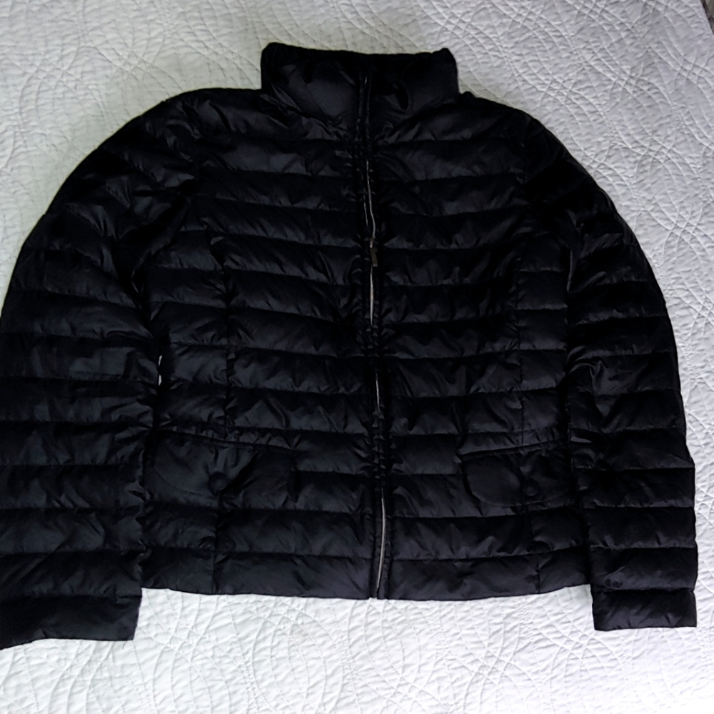 Max Mara black lightweight goose down puffer quilted jacket